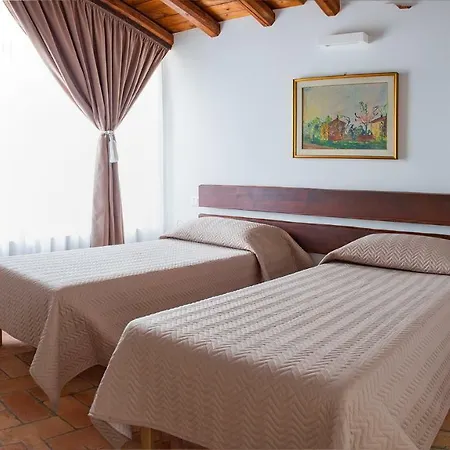 Cascina San Martino Bed & Breakfast 3*
