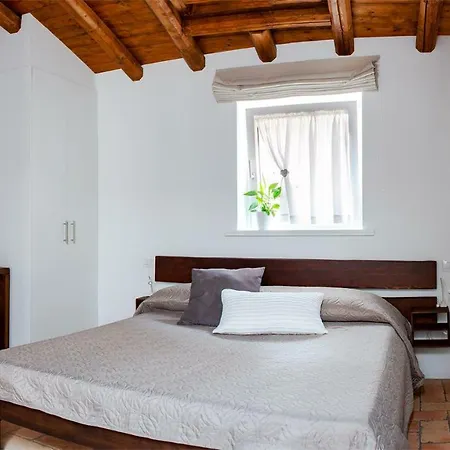 Cascina San Martino Bed & Breakfast 3*